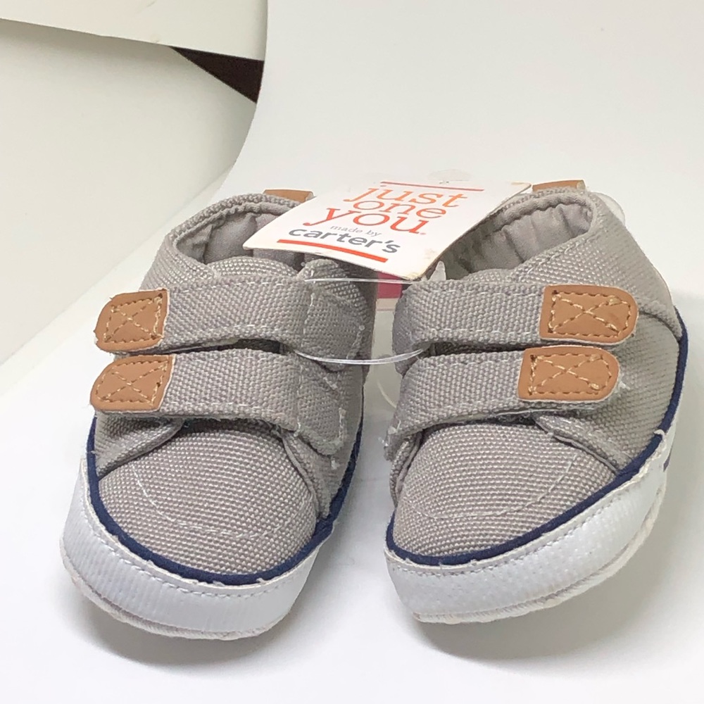 Carter newborn shoes